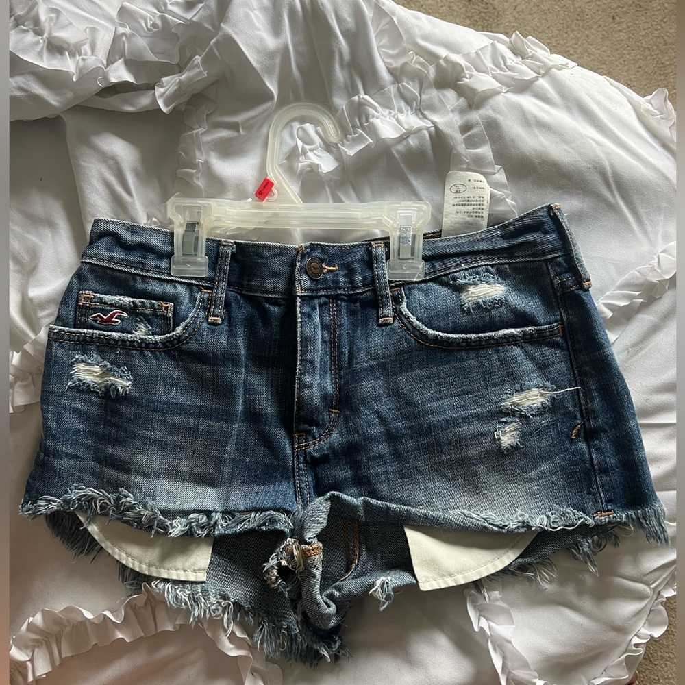 2000s Hollister Low Rise Shorts